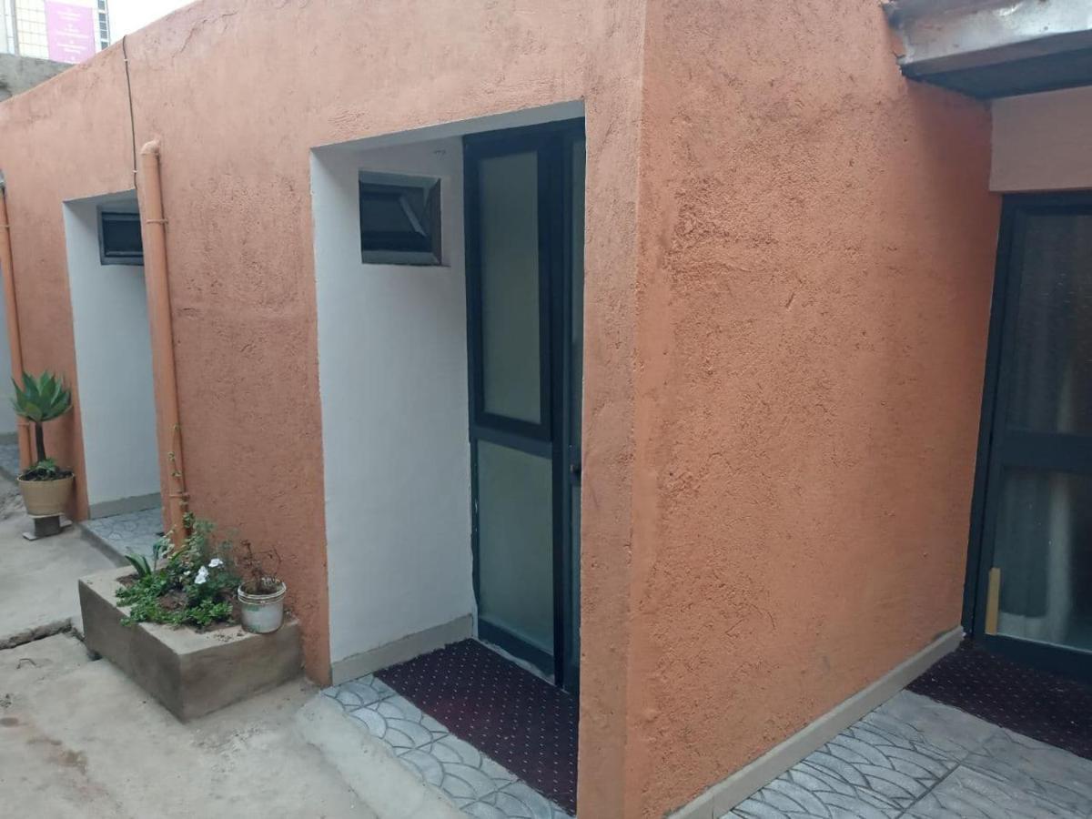 Lucy Guest House  Addis-Abeba Extérieur photo