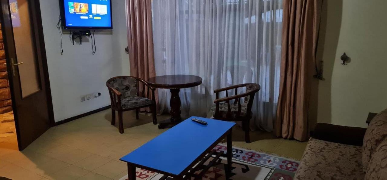 Lucy Guest House  Addis-Abeba Extérieur photo
